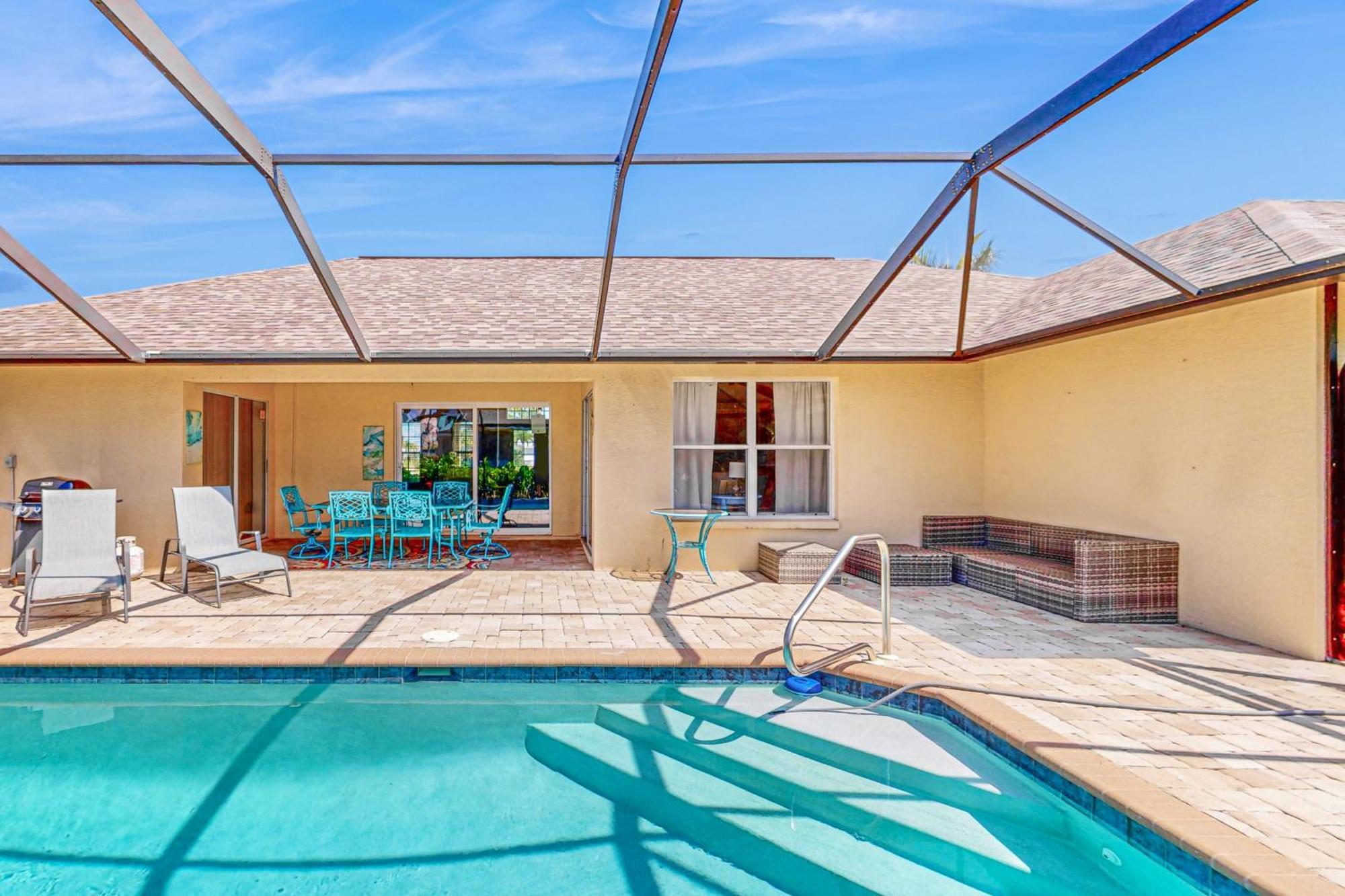 Surfside Oasis Villa Cape Coral Exterior photo